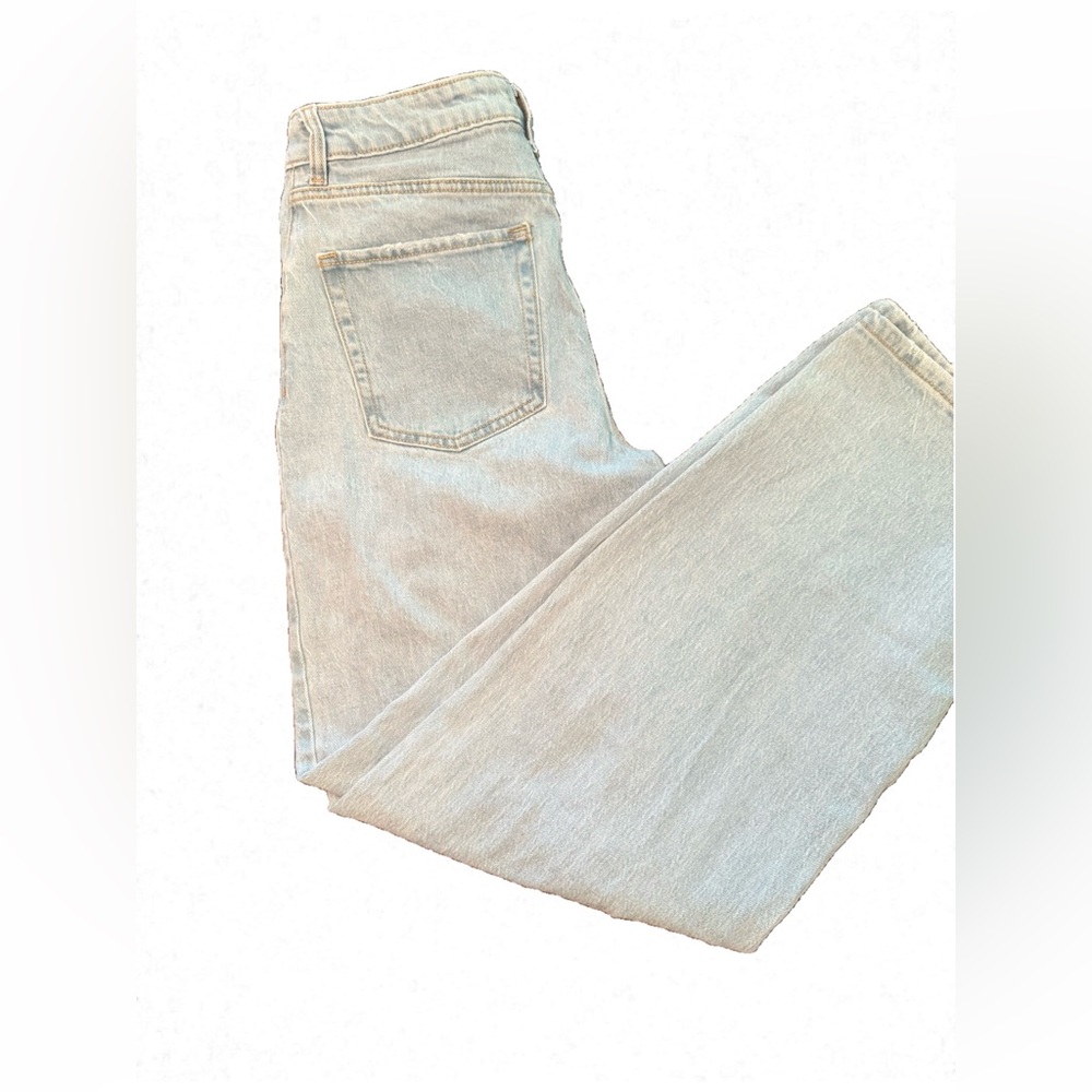 Wild Fable Highest Rise Baggy Jeans Light Blue Denim Jeans Size 27R  (size 4)